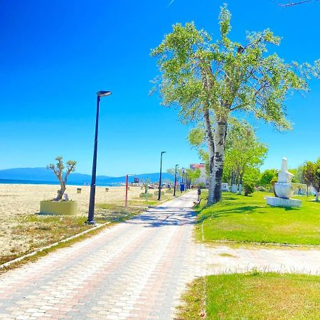 Apartment Radosevic Olympiakí Aktí Екстериор снимка