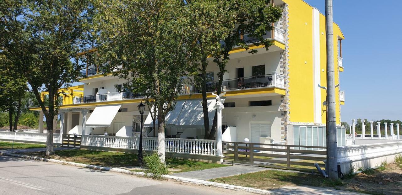 Apartment Radosevic Olympiakí Aktí Екстериор снимка